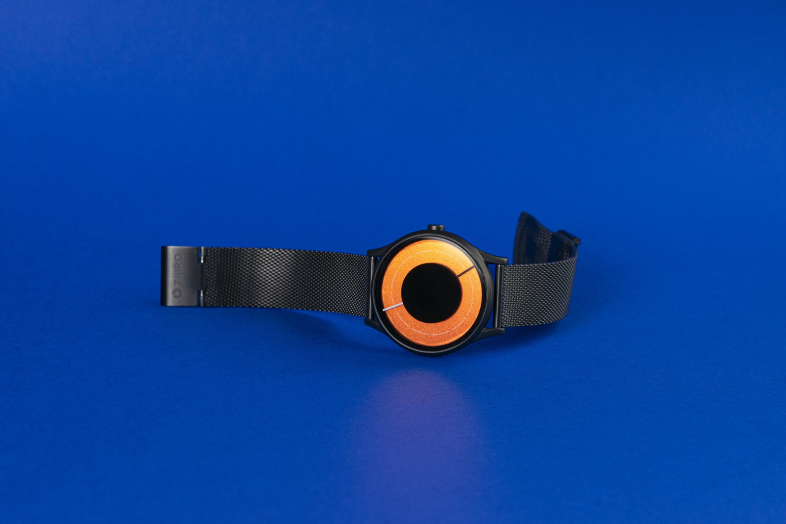 ZIIIRO Solaris watch with dichroic ring